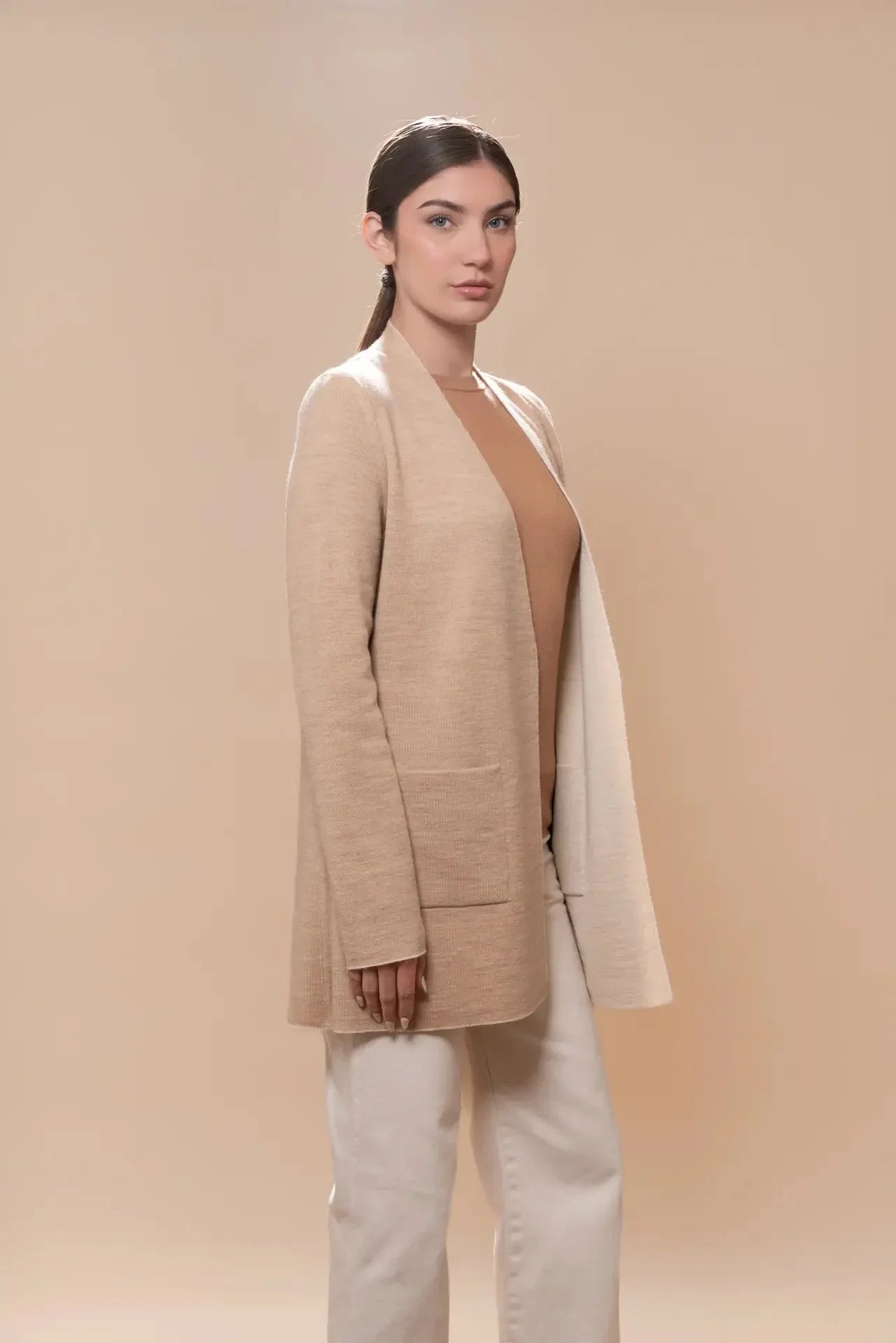 Doppelseitig schwingend