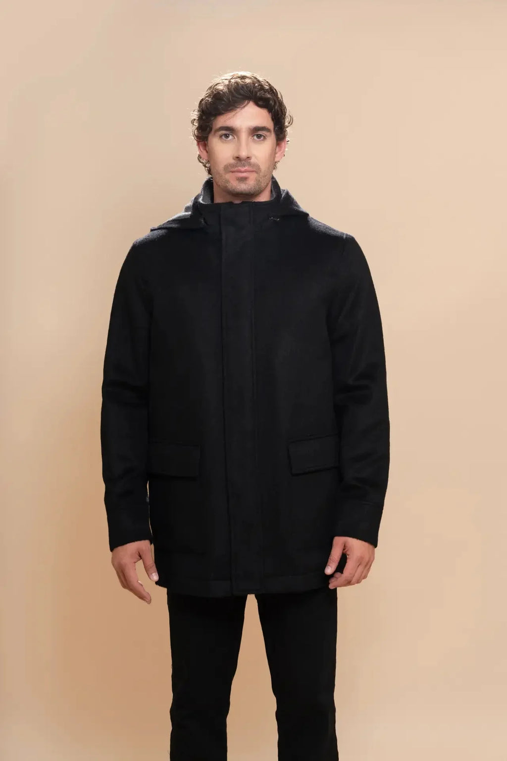 Herrenjacke mit Kapuze